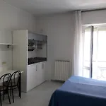 Mediterraneo מלון 3*