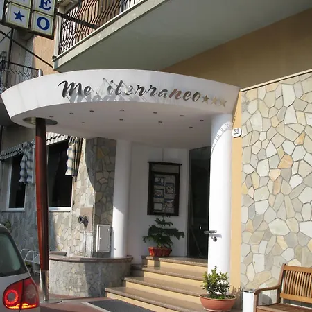 מלון Mediterraneo