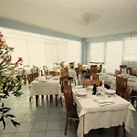 Mediterraneo Hotel 3*