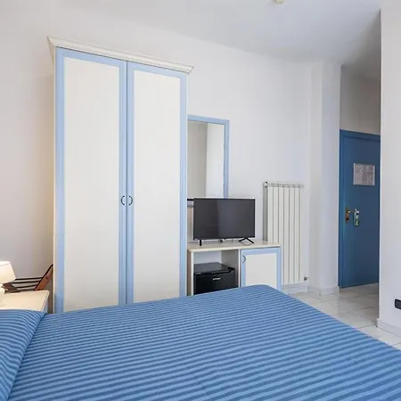 Hotel Mediterraneo