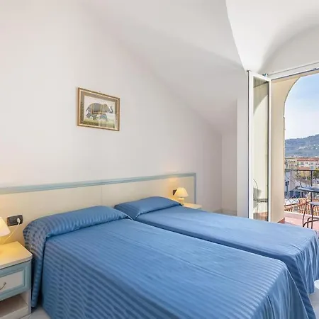 Mediterraneo 3*