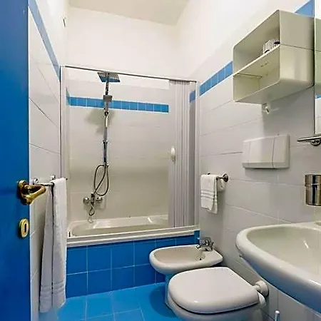 Hotell Mediterraneo 3*