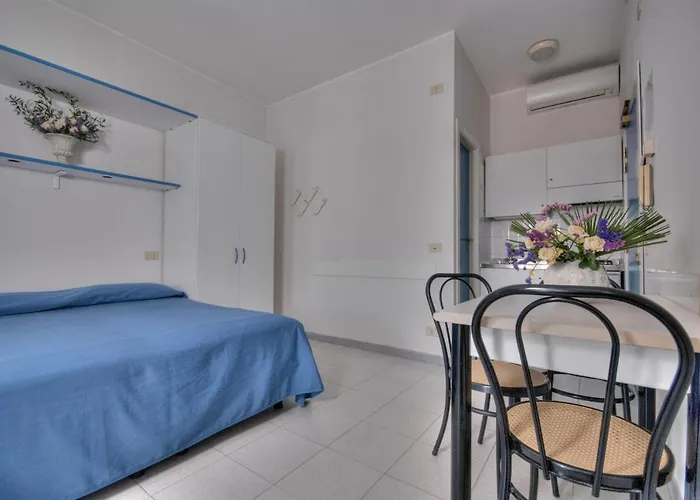 Mediterraneo Hotel 3*