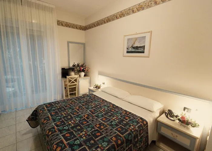 Hotel Mediterraneo 3*